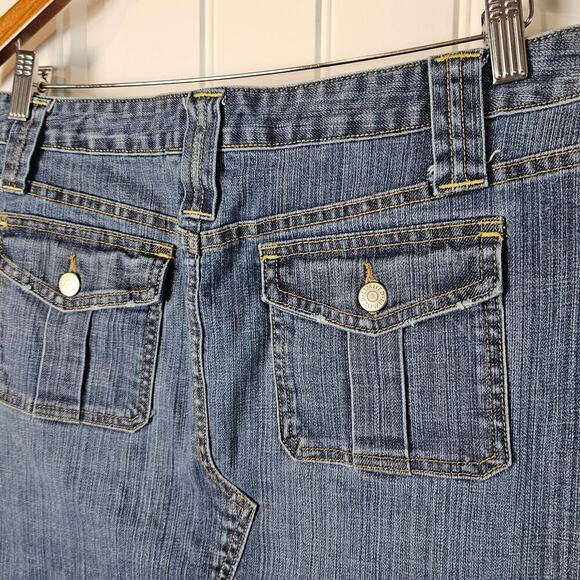Vintage The Limited Y2K Denim Skirt Womens Size 12 Blue Stretch Micro Retro - Picture 6 of 8